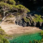 Le Lodge De La Presqu Ile De Giens Sea And Mountain Pleasure