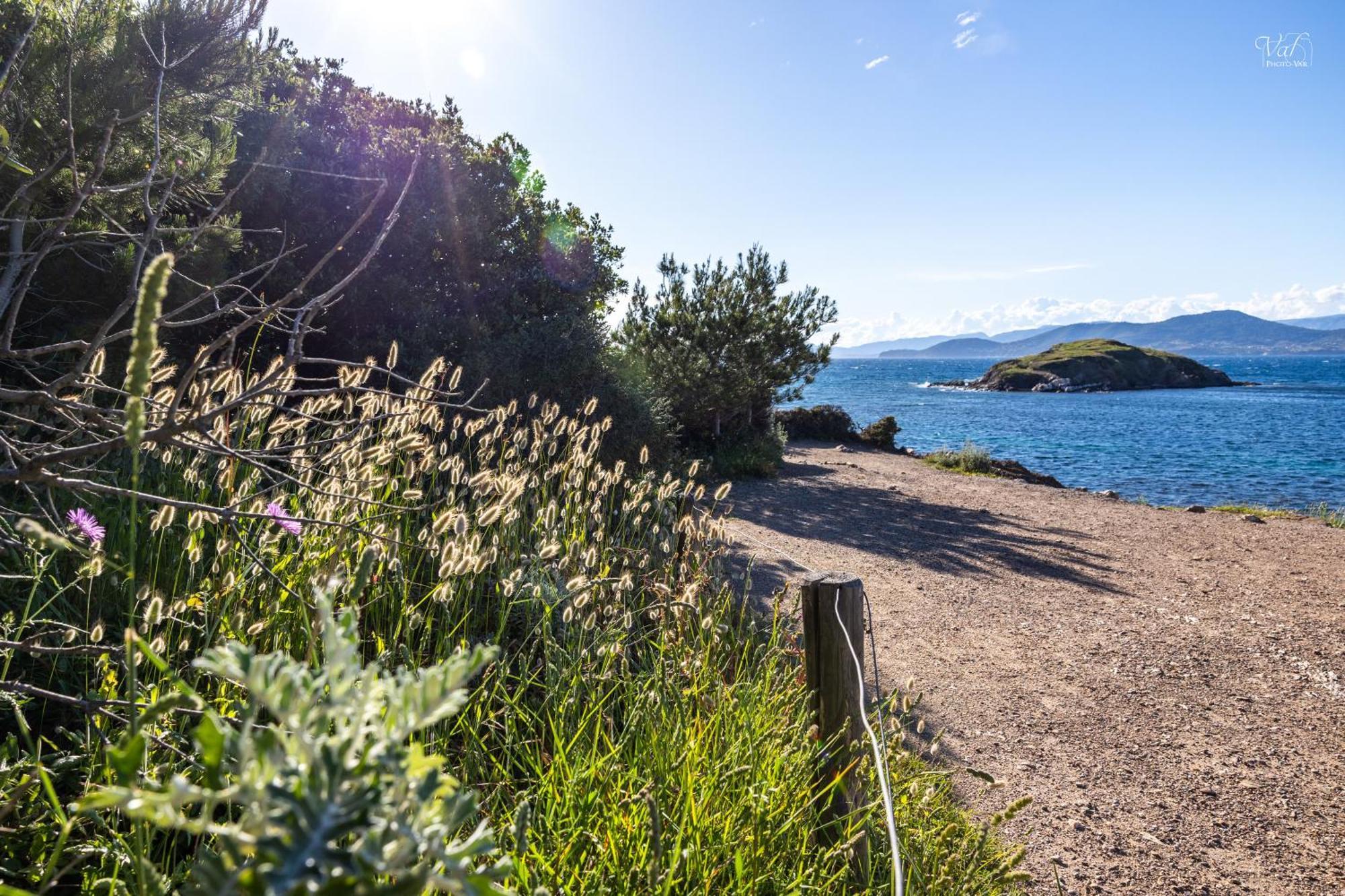 Le De La Presqu Ile De Giens Sea And Mountain Pleasure Villa Hyeres